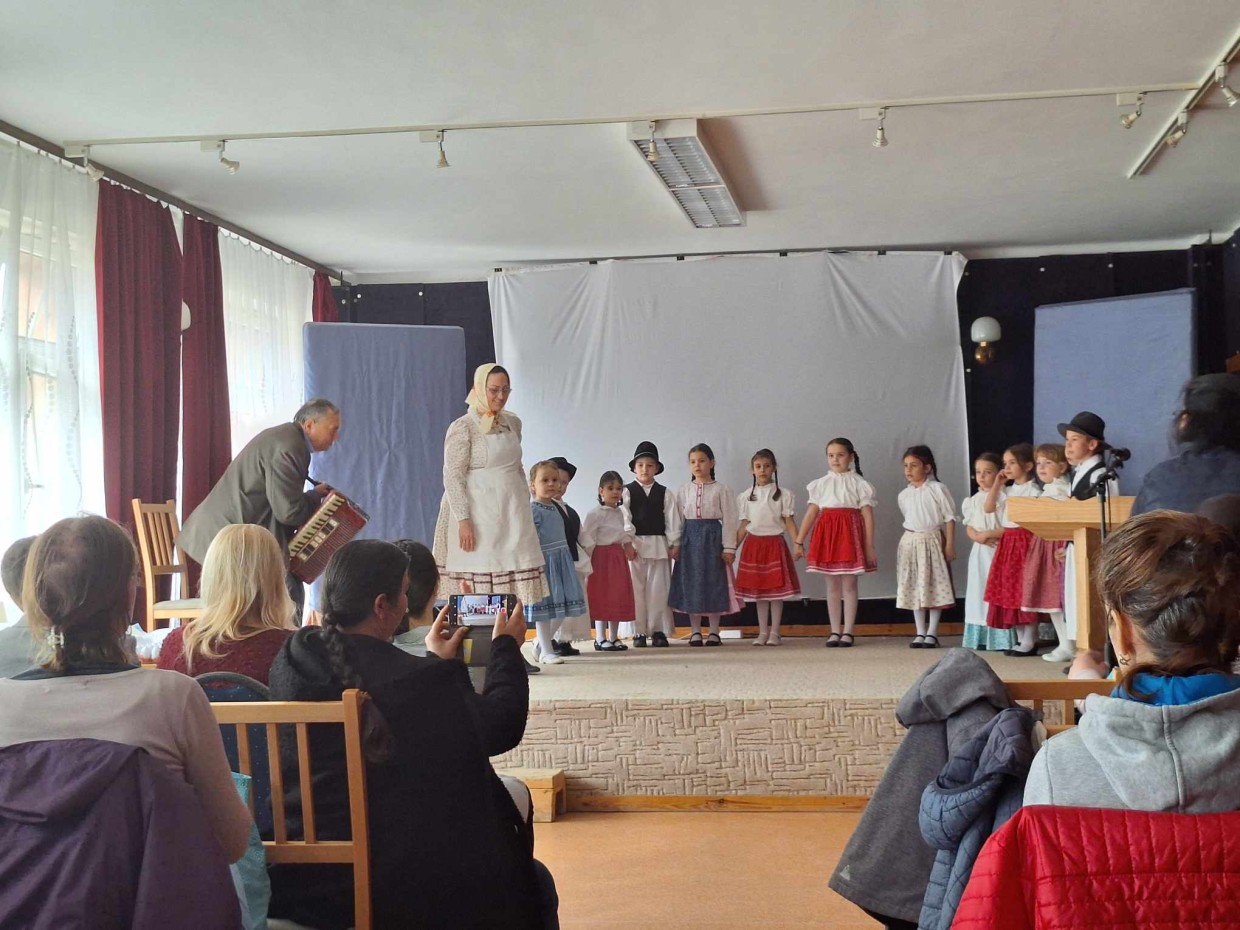 Húsvéti tojásdíszítő pályázat eredményhirdető ünnepséget rendeztünk